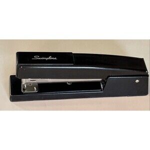 Model 747xx Black SWINGLINE STAPLER - very good condition, tested & works great